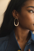 Load image into Gallery viewer, daen ecru