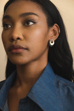 Load image into Gallery viewer, singa black